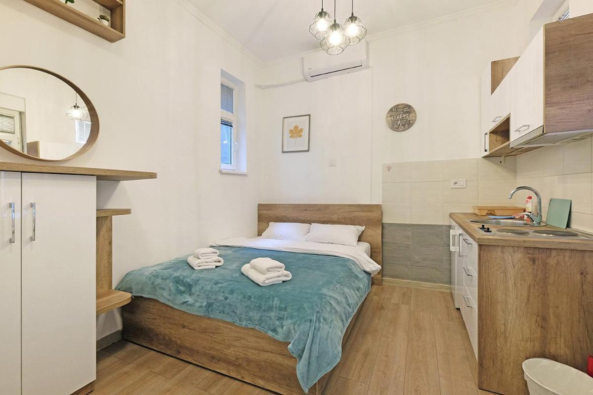 Ikar Apartments Belgrade Extérieur photo