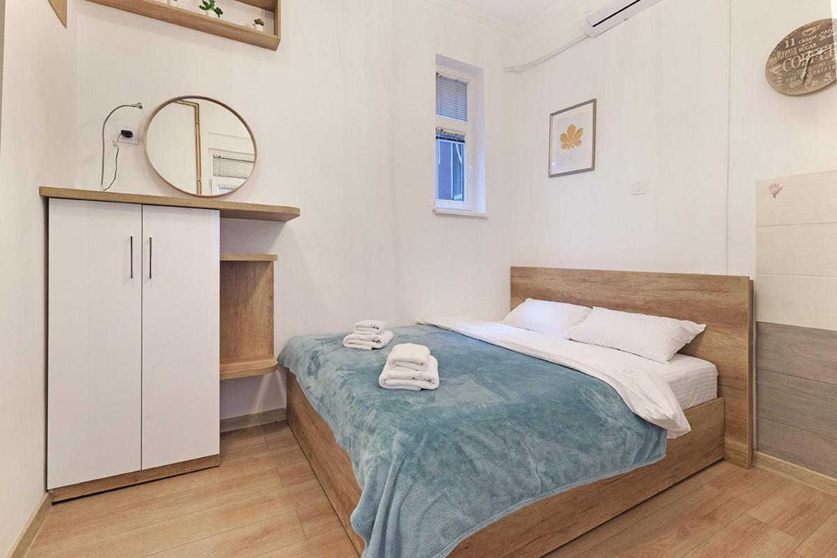 Ikar Apartments Belgrade Extérieur photo