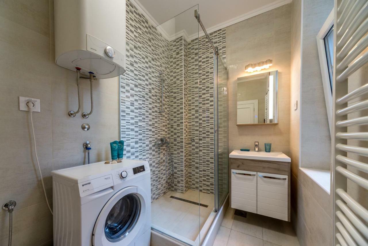Ikar Apartments Belgrade Extérieur photo