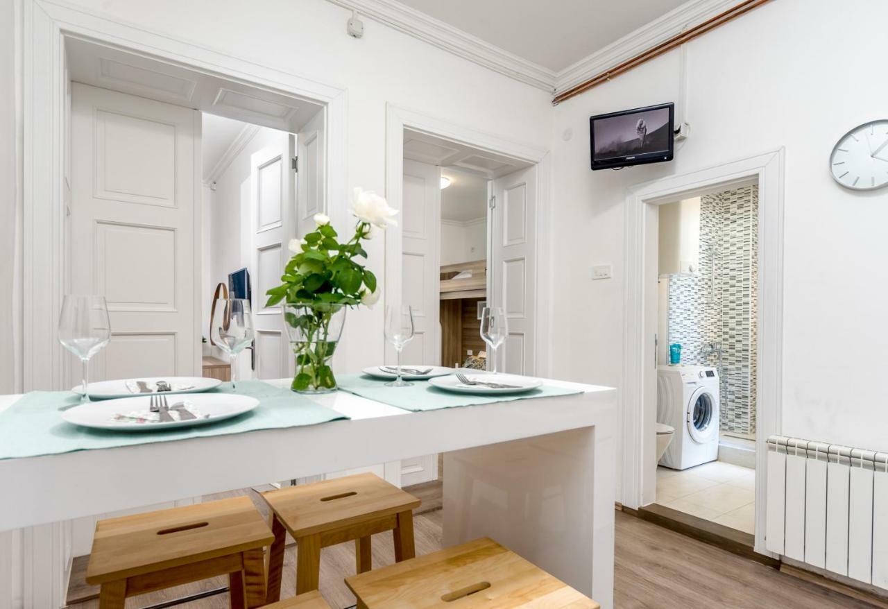 Ikar Apartments Belgrade Extérieur photo